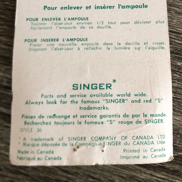 Vtg NOS Singer Sewing Machine Light Bulb - Picture 4 of 8